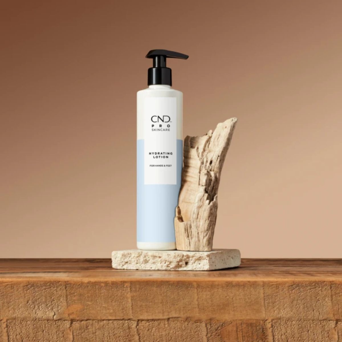 CND PRO SKINCARE 水潤保濕乳液(10.1oz)