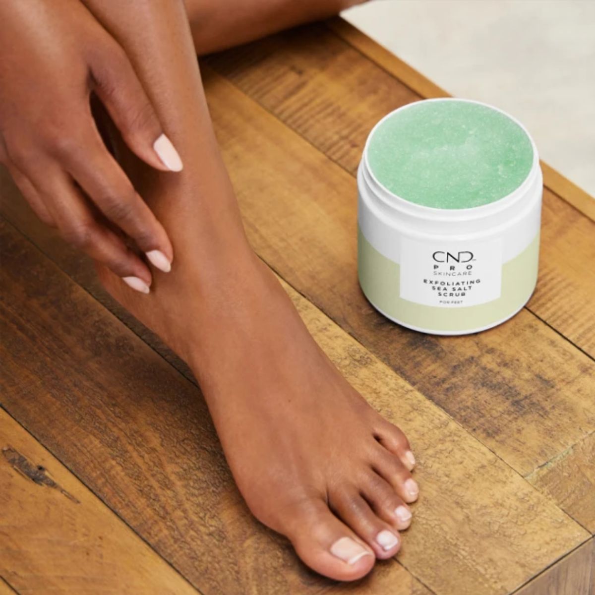 CND PRO SKINCARE 足部海鹽磨砂膏(18oz)